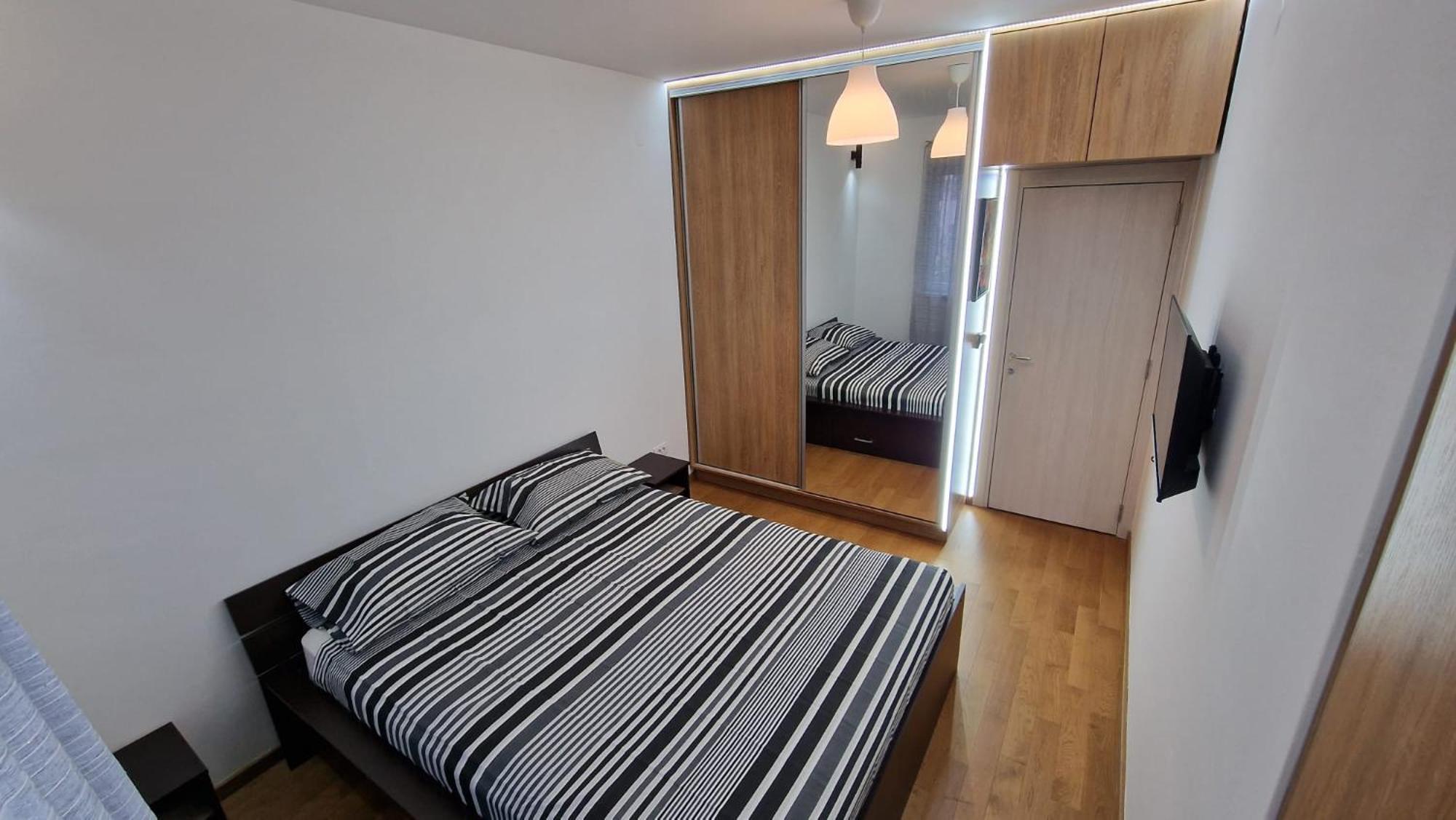 Porodicno-Poslovni Udoban Stan Apartment Belgrad Exterior foto