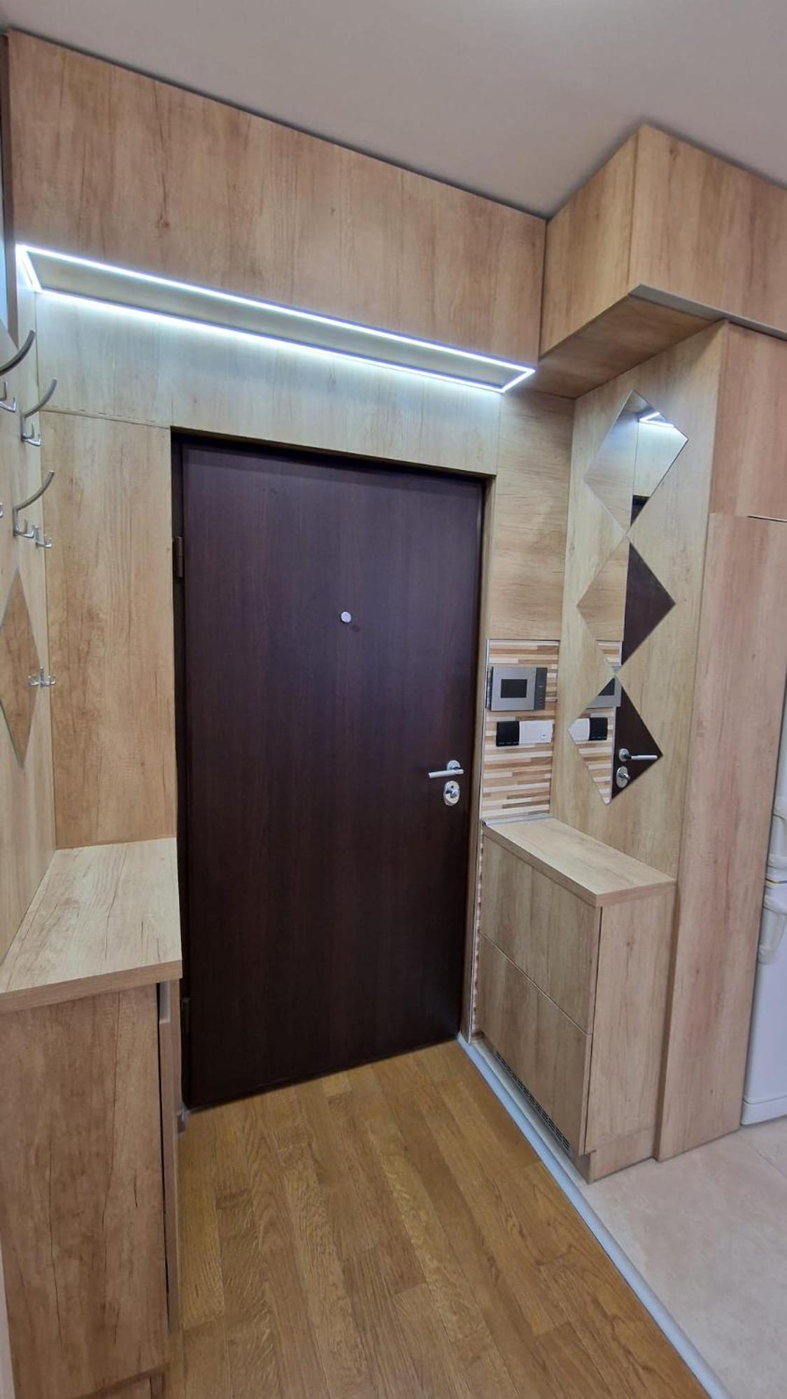 Porodicno-Poslovni Udoban Stan Apartment Belgrad Exterior foto