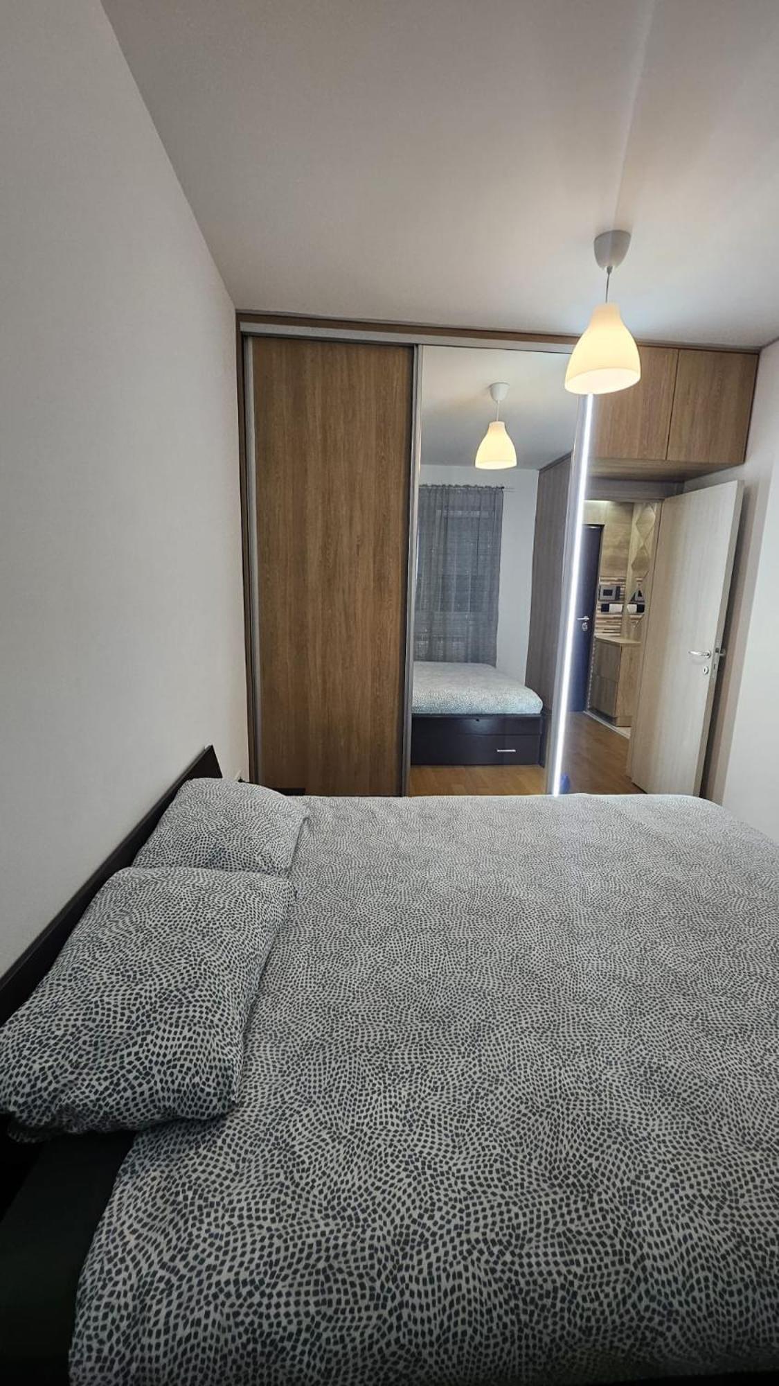 Porodicno-Poslovni Udoban Stan Apartment Belgrad Exterior foto